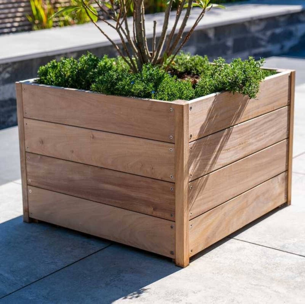 Sevilla 100x100x72 cm houten bloembak Sevilla 100x100x72 cm houten bloembak