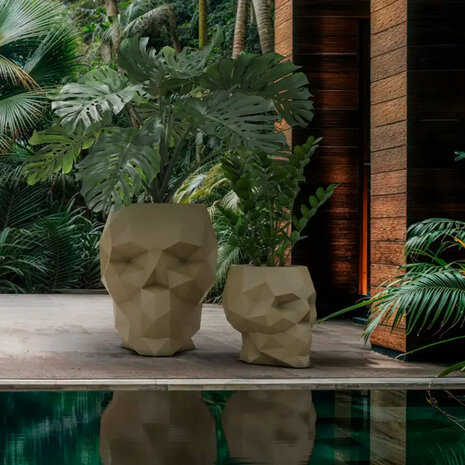 Vondom SKULL 107 x 82 x 100 cm bloempot Vondom SKULL 107 x 82 x 100 cm bloempot