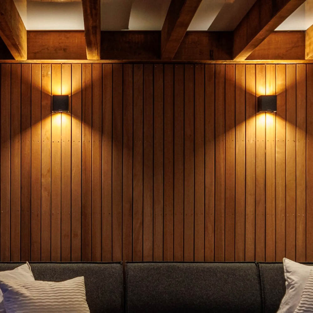 Lightpro Ixion wandlamp 230V Lightpro Ixion wandlamp 230V