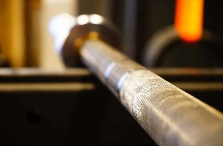 How to clean your barbell 