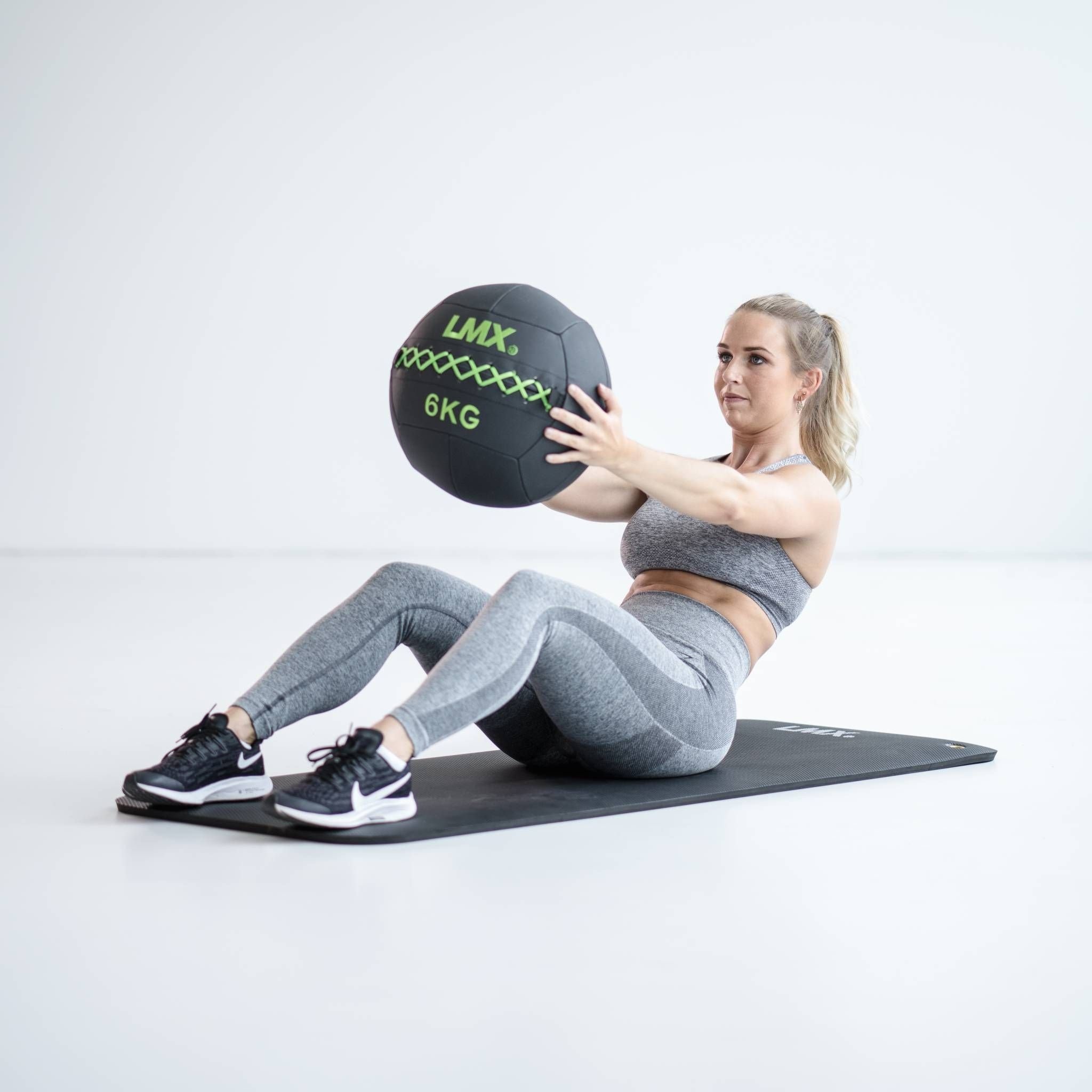 Discover our wide range of fitness balls