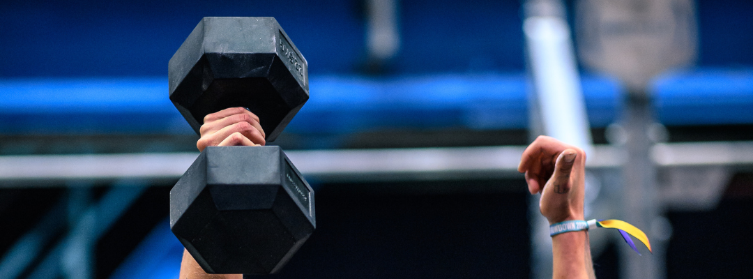 5 dumbbell oefeningen die je nog niet kent (maar wel zou moeten proberen!)