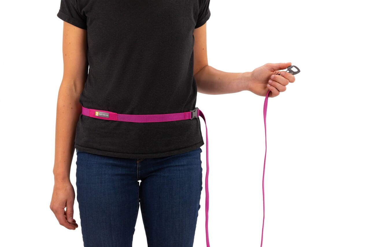 RUFFWEAR Flagline Leash, een degelijke lichtgewicht lijn met verstelbaar handsvat.