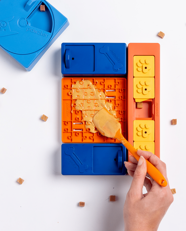 Pawzler Beginner set, interactieve hondenpuzzel voor puppy's en honden die nog niet bekend zijn met puzzelspeeltjes. Pawzler Beginner set, interactieve hondenpuzzel voor puppy's en honden die nog niet bekend zijn met puzzelspeeltjes.