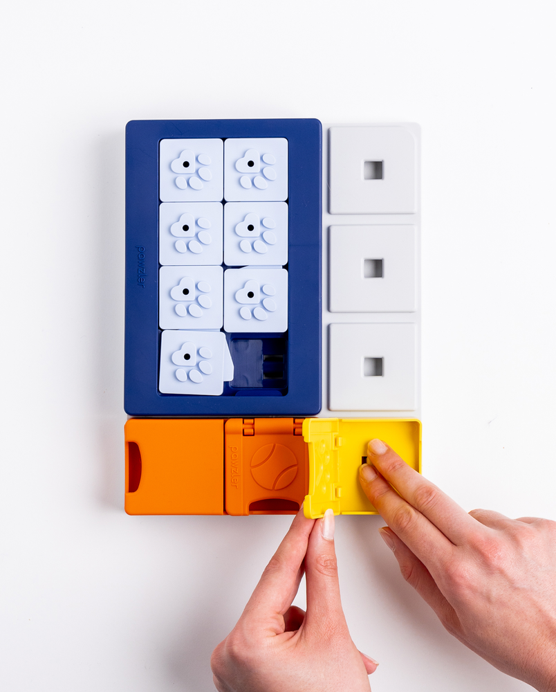 Pawzler Smarty set een interactieve hondenpuzzel een set die verschillende Pawzles op niveau 2 combineert. Pawzler Smarty set een interactieve hondenpuzzel een set die verschillende Pawzles op niveau 2 combineert.