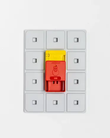 Pawzler Peach level 2 is een interactieve hondenpuzzel(element) voor honden die klaar zijn om hun puzzelvaardigheden naar een hoger niveau te tillen. Pawzler Peach level 2 is een interactieve hondenpuzzel(element) voor honden die klaar zijn om hun puzzelvaardigheden naar een hoger niveau te tillen.