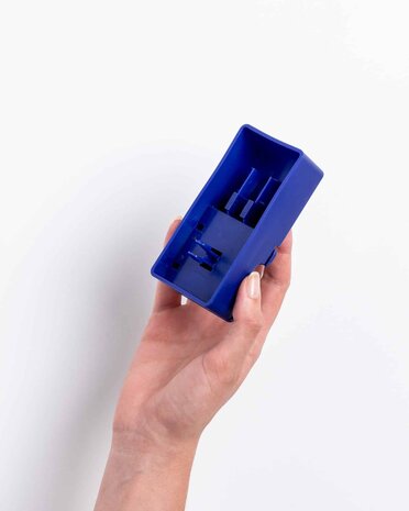 Pawzler Sela level 3 is een interactieve hondenpuzzel(element) voor honden met puzzelervaring die van een uitdaging houden. Pawzler Sela level 3 is een interactieve hondenpuzzel(element) voor honden met puzzelervaring die van een uitdaging houden.