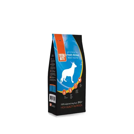 Total Bite Fresh Adult Chicken met een hoog gehalte aan verse kip
