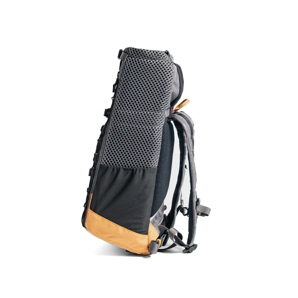 K9 Sport Sack Kompanion Magnet Gray het nieuwe premium model binnen het assortiment van K9 Sport Sack en vervangt de PLUS2.