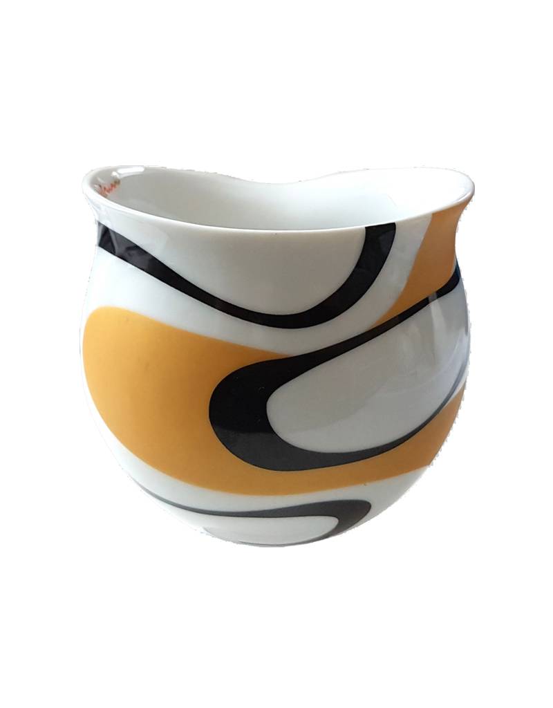 Colani Porzellanserie Colani Kaffeebecher, Wave black | Luigi Colani Design Tasse in schwarz-gold aus Porzellan