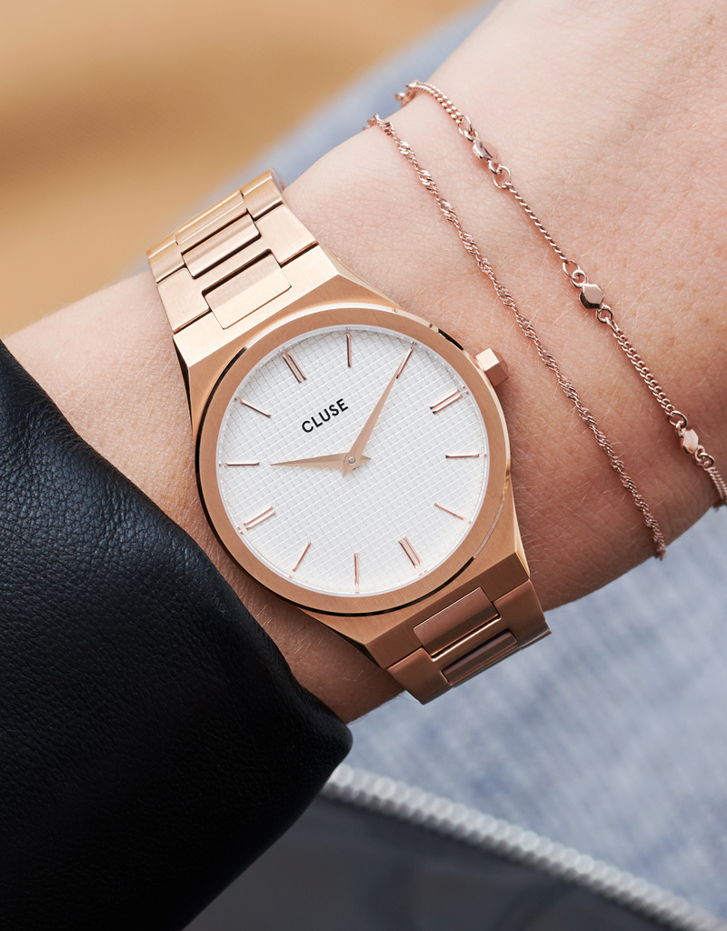 Cluse Minimalistische Eleganz CLUSE Vigoureux H-Link CW0101210001 – Damenuhr Roségold-Weiß