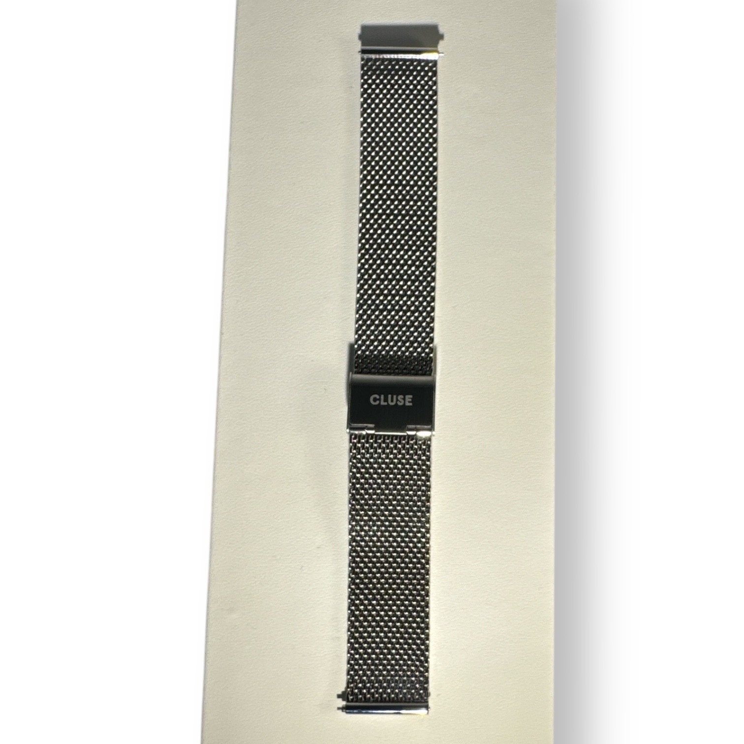 Cluse Minimalistische Eleganz CLUSE Aravis CG1519501001 – Herrenuhr Geschenkset mit 2 Armbändern