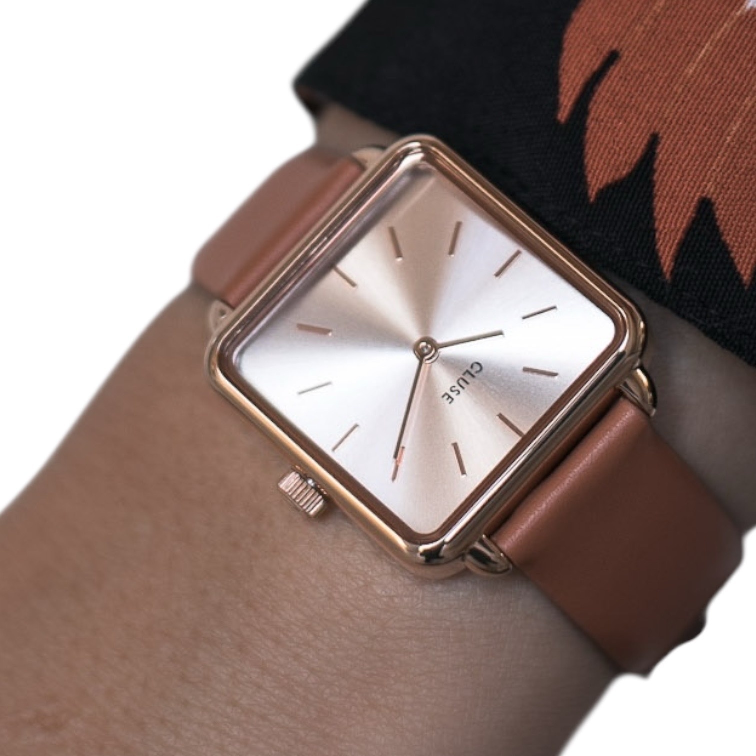 Cluse Minimalistische Eleganz Cluse La Tétragone - Damenuhr in Roségold mit Butterscotch-Lederarmband
