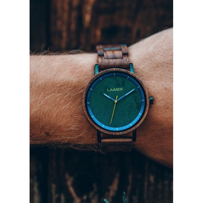 LAimer Laimer Unisexuhr KAROLIN Unisex Walnussholz