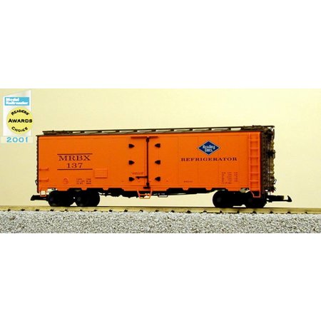 USA TRAINS 40 ft. Refrigerator Car Reading