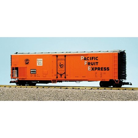 USA TRAINS 50 ft. Mech. Refrigerator Car Pacific Fruit Express - SPFE