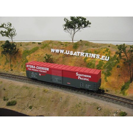USA TRAINS 60 ft. Boxcar Southern Pacific Single Door
