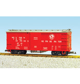 USA TRAINS Outside Braced Boxcar Great Northern (#63633)