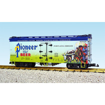 Reefer Pioneer Club Beer