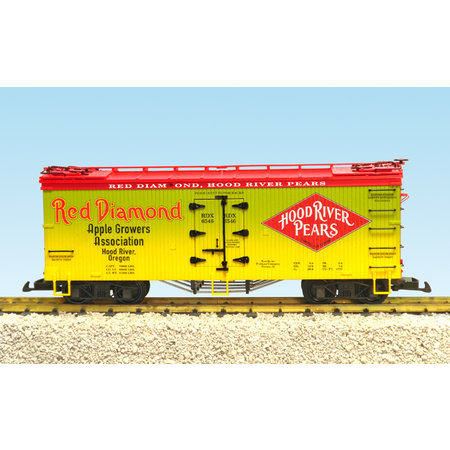 USA TRAINS Reefer Red Diamond Pears