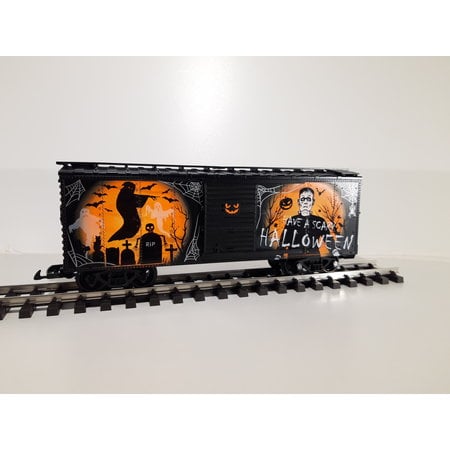 USA TRAINS Glow In The Dark Scary Halloween Box Car