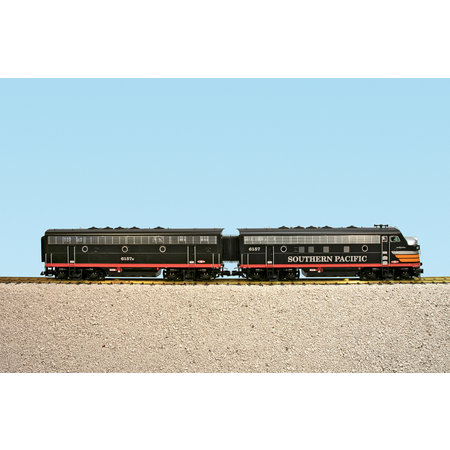 USA TRAINS F7 AB Southern Pacific (2 komplette Loks) Farbe: Black Widow