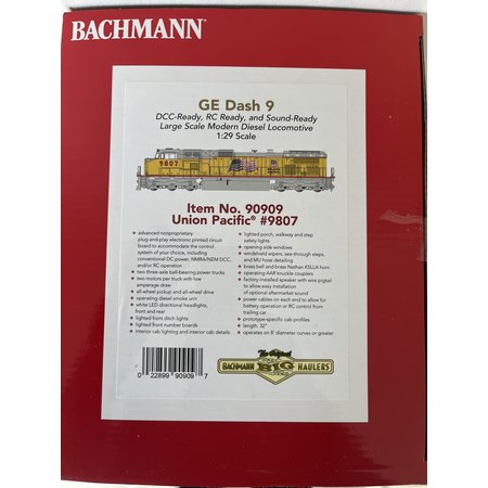 Bachmann Trains GE Dash 9 UP with flag  #9807