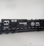 Bachmann Trains GE Dash 9 Norfolk Southern "Operation Life Saver"  #9256