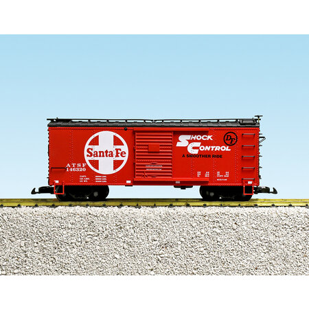 USA TRAINS Santa Fe #146320 Steel Boxcar - Red/Black