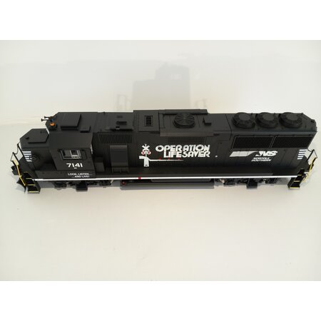 American Mainline (AML) GP60 Norfolk Southern "Operation Lifesaver" #7141