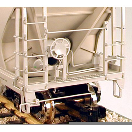USA TRAINS 4 Bay Center Flow Hopper CP Rail Exclusivmodell (geringe Auflage)