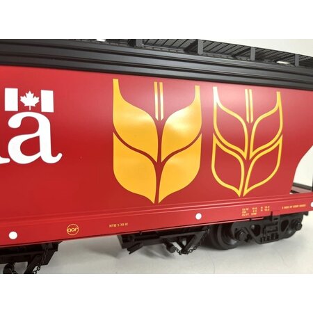 USA TRAINS 4 Bay Center Flow Hopper Canada Exclusivmodell (geringe Auflage)