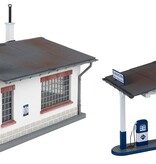 POLA Tankstelle mit Werkstatt