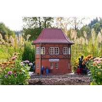 Stellwerk mit Fachwerk