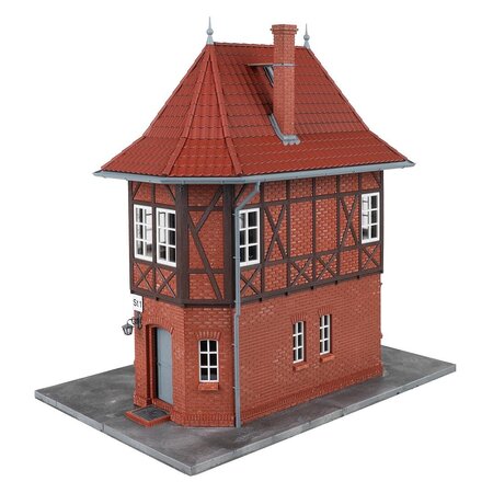 POLA Stellwerk mit Fachwerk