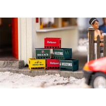 20 Bierkästen mit Flaschen