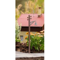 Holzmast mit Auslegerleuchte, 2 Stück