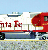 USA TRAINS GP 38-2 Santa Fe Warbonnet Red/Silver