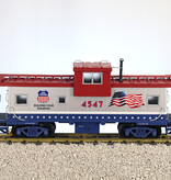 USA TRAINS Extended Vision Caboose Patriotic with flag