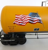 USA TRAINS 42 ft. Modern Tank Car Union Pacific mit Flagge (mit Mängeln)
