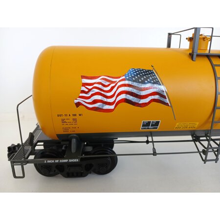 USA TRAINS 42 ft. Modern Tank Car Union Pacific mit Flagge (mit Mängeln)