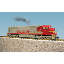 SD70 MAC Santa Fe Warbonnet