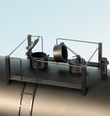 USA TRAINS 42 ft. Modern Tank Car Safety Kleen