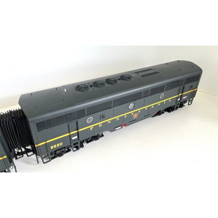 USA TRAINS F3 AB Doppellok Pennsylvania / ZIMO DCC-Sound guter Zustand