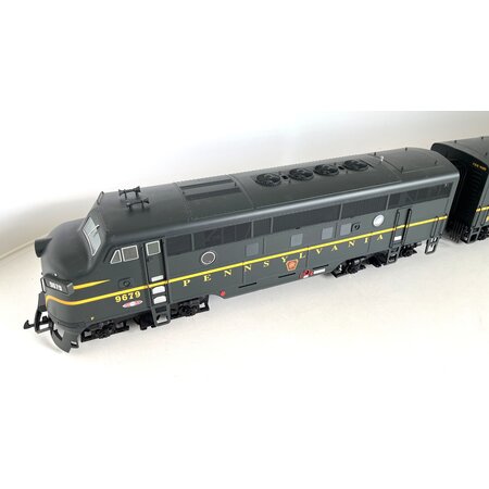 USA TRAINS F3 AB Doppellok Pennsylvania / ZIMO DCC-Sound guter Zustand
