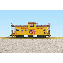 Extended Vision Caboose Union Pacific with flag