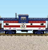 USA TRAINS Extended Vision Caboose Patriotic (US Seal)