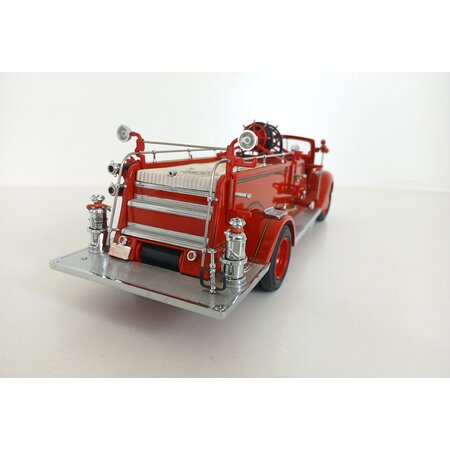 Diecast 20058 Ford 1938 Firetruck Georgetown Feuerwehrmodell 1/24 (gebraucht)