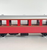 LGB RhB Personenwagen umlackiert (anschauen)