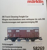 Märklin Spur 1 Gedeckter Güterwagen mit Schienenreinigung DB